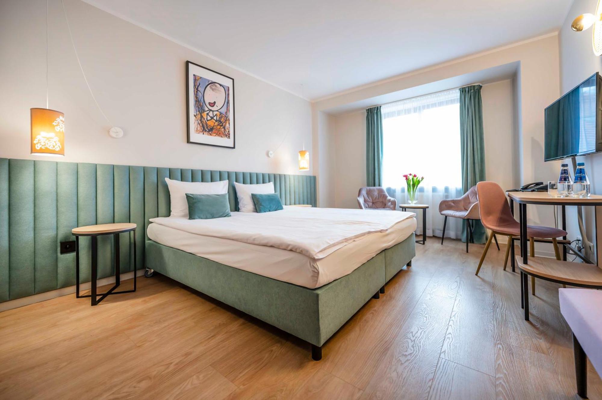 Hotel H12**** Krakau Buitenkant foto